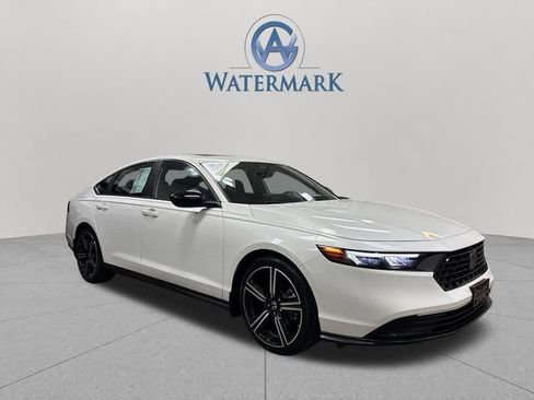 Used 2023 Honda Accord Sport image 8