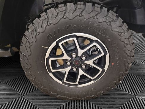 New 2026 Jeep Wrangler Unlimited Rubicon w/ Technology Group image 18