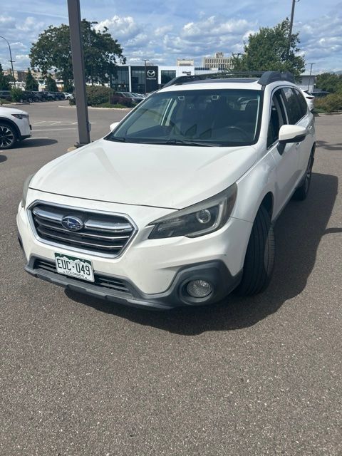 Used 2018 Subaru Outback 2.5i Limited AWD/4WD image 2