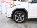 Used 2017 Toyota Highlander Limited Platinum image 5