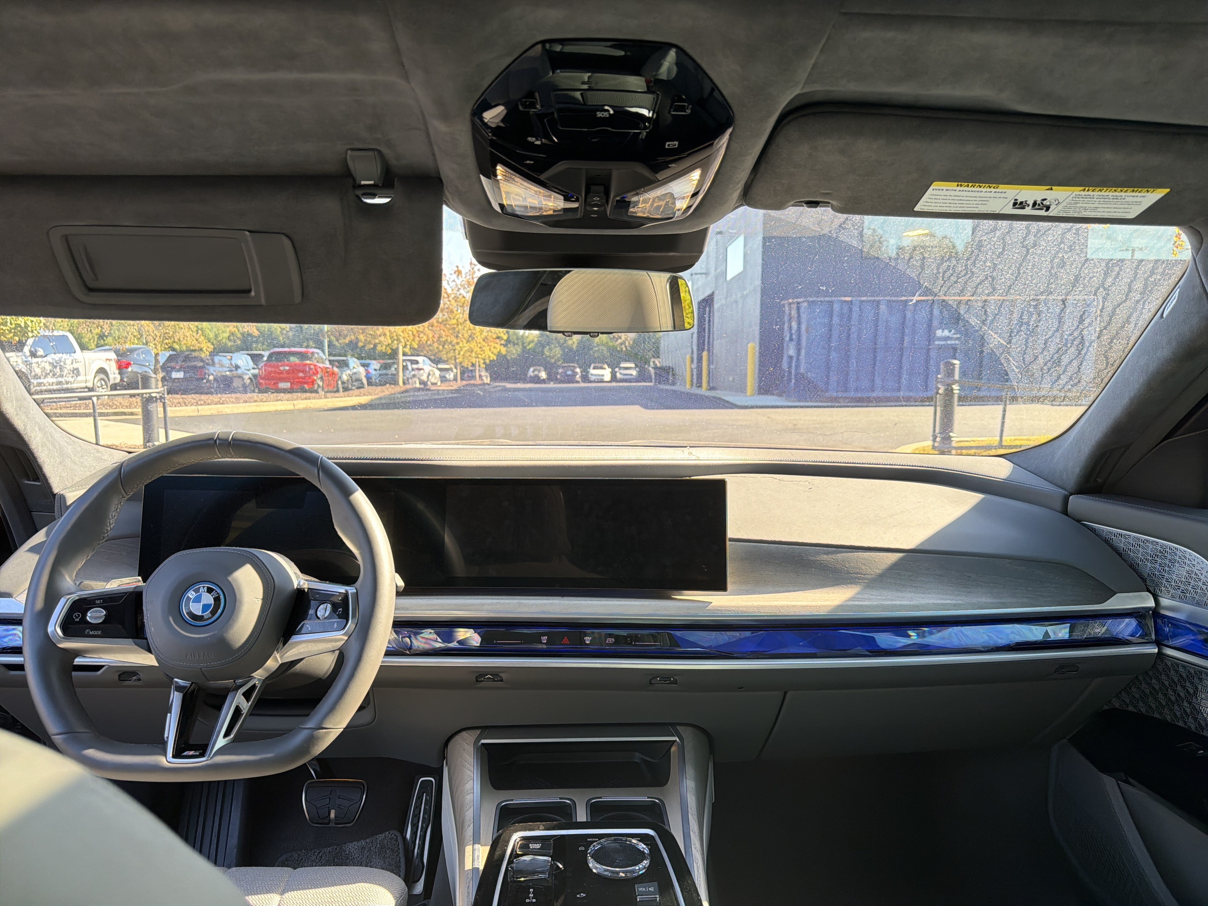 Used 2023 BMW i7 xDrive60 AWD/4WD image 20