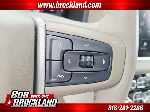Used 2024 GMC Yukon Denali w/ Advanced Technology Package AWD/4WD image 26