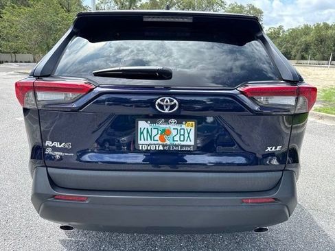 Used 2024 Toyota RAV4 XLE Premium FWD image 4