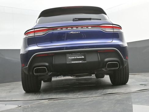 New 2026 Porsche Macan image 37