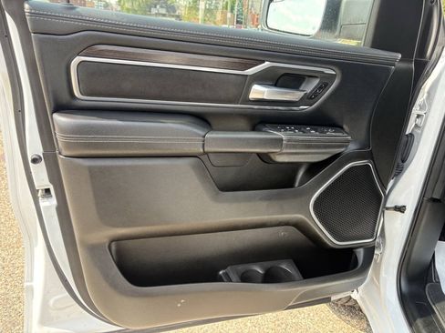 Used 2026 RAM 1500 Laramie AWD/4WD image 23