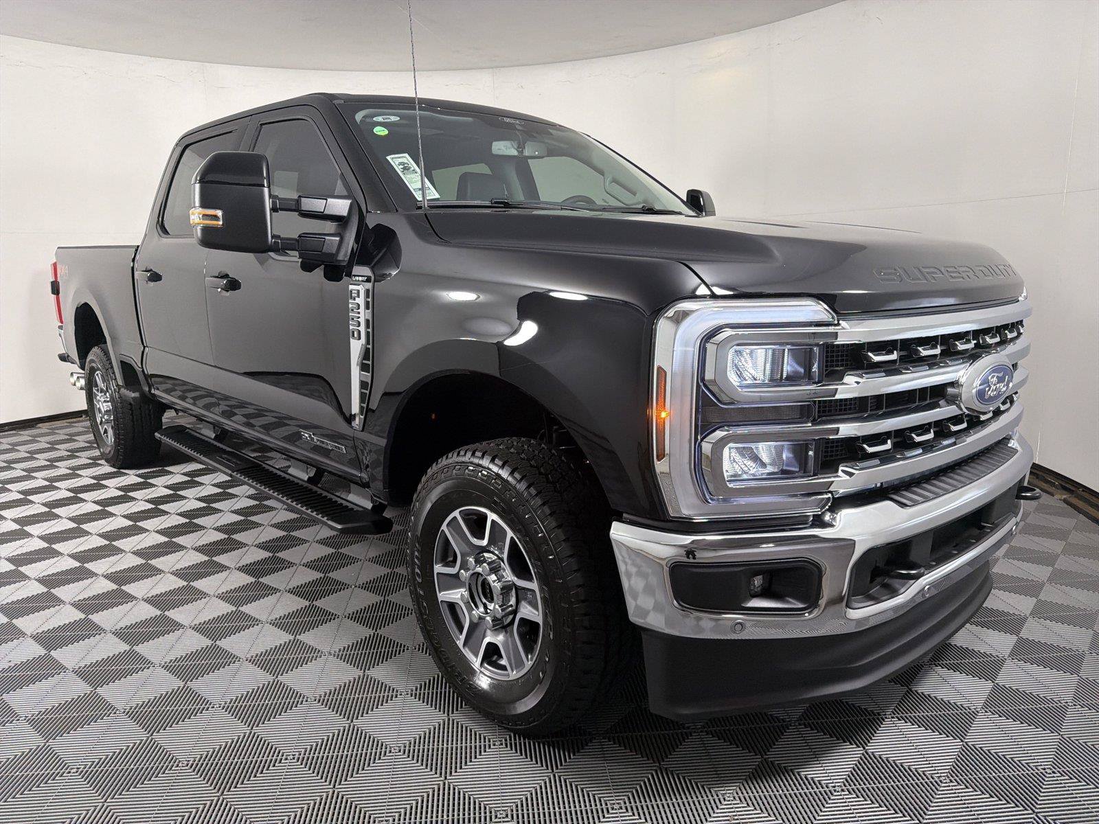 New 2026 Ford F250 Lariat w/ Lariat Premium Package AWD/4WD image 1