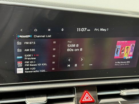 Used 2023 Kia Niro EX FWD image 30