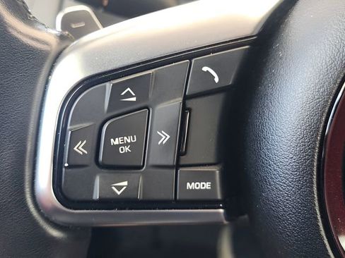 Used 2018 Jaguar F-TYPE R AWD/4WD image 25