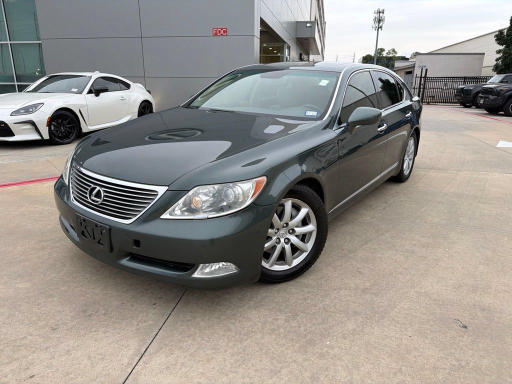 Used 2007 Lexus LS 460 RWD image 1