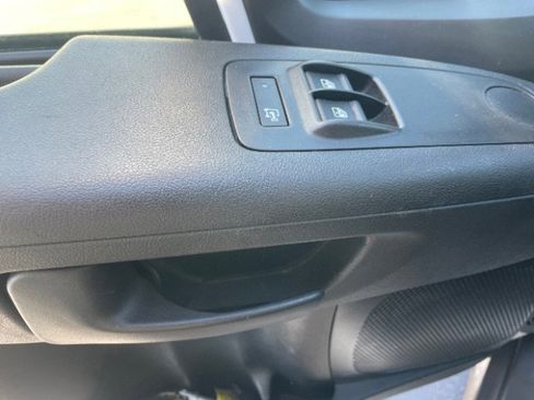 Used 2023 RAM ProMaster 2500 image 9