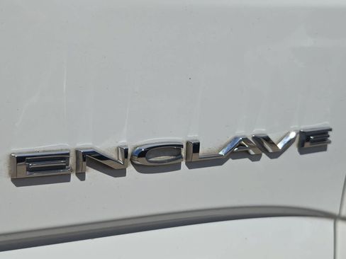 Used 2019 Buick Enclave Essence w/ Trailering Package, 5000 lbs. FWD image 13