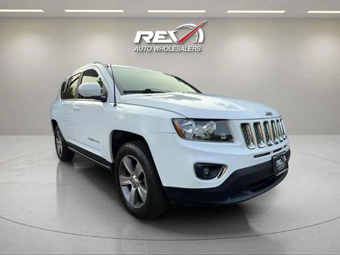 Used 2016 Jeep Compass High Altitude image 40
