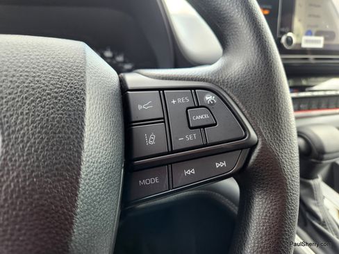 New 2026 Toyota Sienna LE FWD image 49