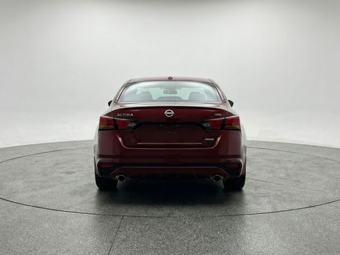 Used 2025 Nissan Altima 2.5 SV image 7