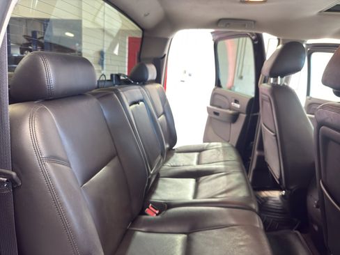 Used 2012 GMC Sierra 2500 Denali w/ Snow Plow Prep Package AWD/4WD image 24