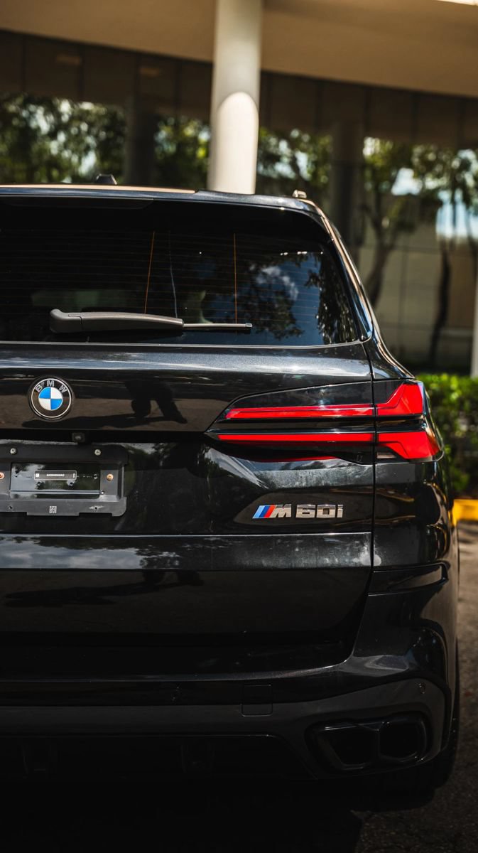 Used 2025 BMW X5 M60i w/ Climate Comfort Package AWD/4WD image 58