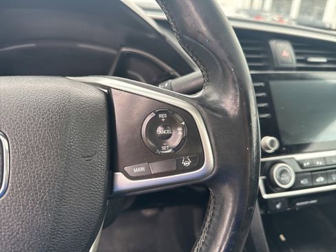 Used 2019 Honda Civic EX image 11