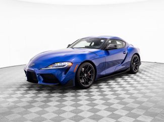 Used 2025 Toyota Supra video 3