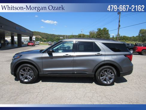 New 2026 Ford Explorer Active w/ Active Comfort Package AWD/4WD image 7