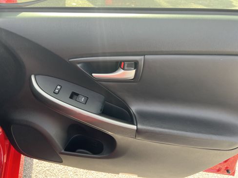 Used 2015 Toyota Prius Persona Series image 23