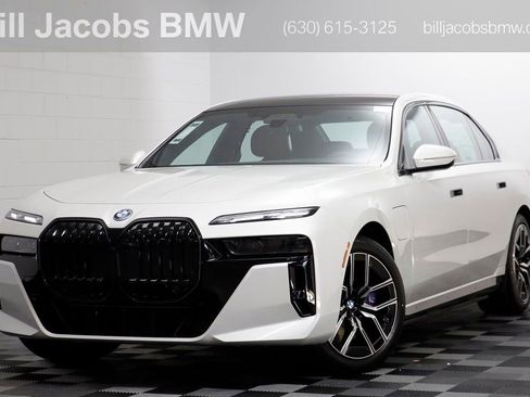New 2026 BMW 750e xDrive w/ Executive Package AWD/4WD image 1