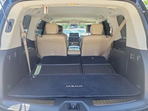 Certified 2022 Nissan Armada Platinum w/ Captain's Chairs Package RWD image 9