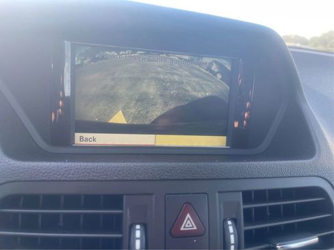 Used 2012 Mercedes-Benz E 350 Coupe image 26