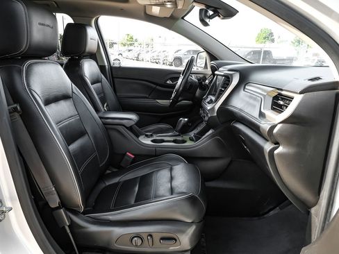 Used 2019 GMC Acadia Denali w/ Technology Package image 42