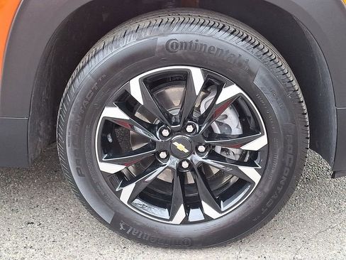 Used 2023 Chevrolet TrailBlazer LT w/ Convenience Package image 32