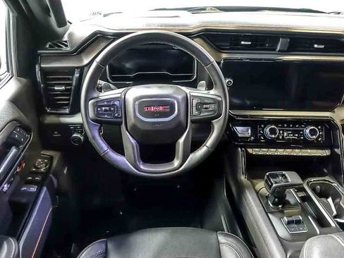 Certified 2025 GMC Sierra 1500 AT4 AWD/4WD image 16