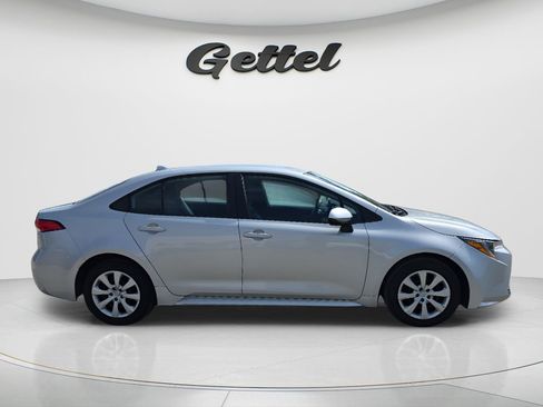 Used 2024 Toyota Corolla LE image 4