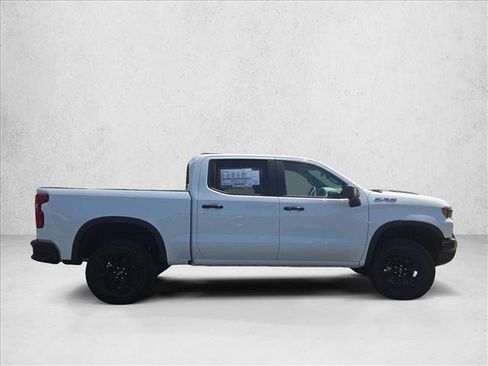Used 2026 Chevrolet Silverado 1500 ZR2 AWD/4WD image 7