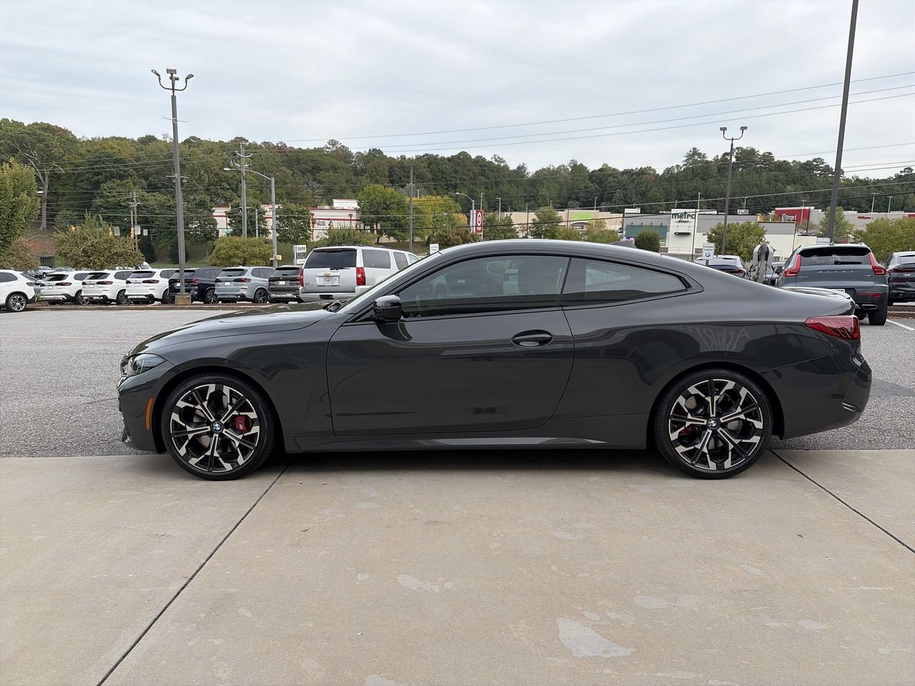 Certified 2026 BMW 430i xDrive Coupe w/ M Sport Package AWD/4WD image 5
