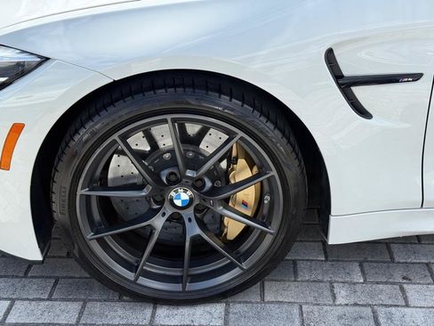 Used 2020 BMW M4 CS w/ Executive Package image 37