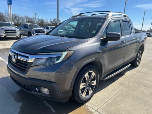 Used 2019 Honda Ridgeline RTL-T image 3