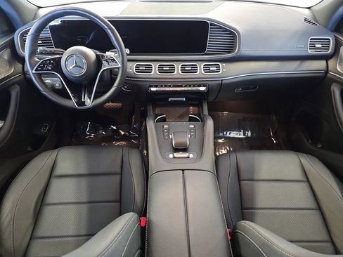 Certified 2024 Mercedes-Benz GLS 450 4MATIC image 9