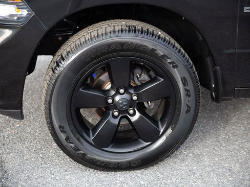 Used 2019 RAM 1500 Express w/ Express Value Package image 10