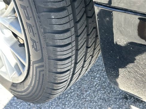 Used 2022 Jeep Grand Cherokee L Summit w/ Luxury Tech Group V image 32