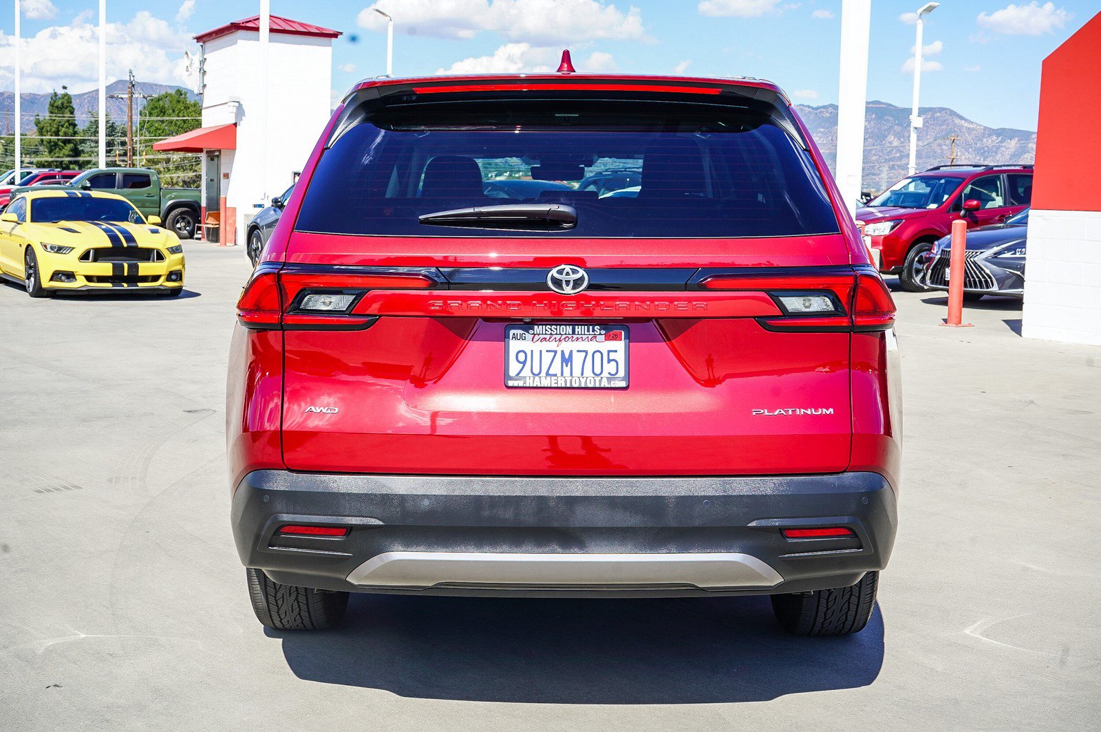 Certified 2025 Toyota Grand Highlander AWD image 6