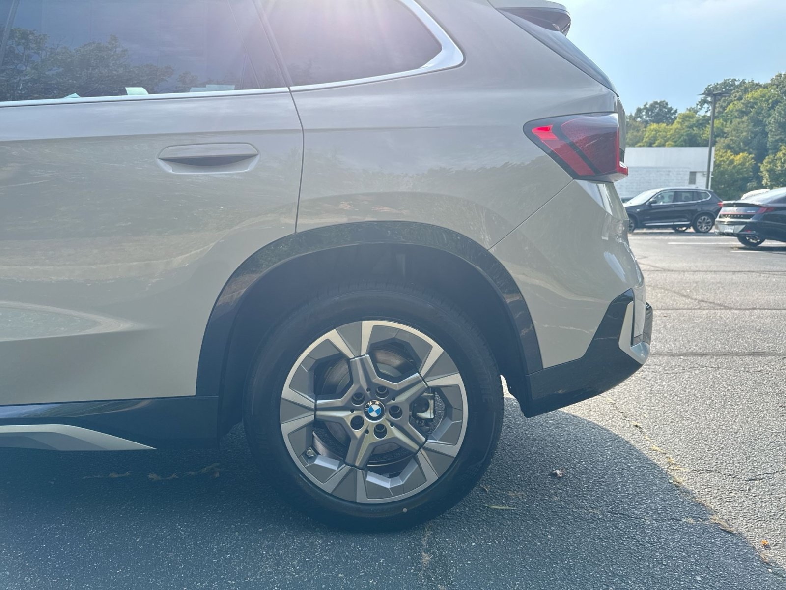 New 2027 BMW X1 xDrive28i AWD/4WD image 26