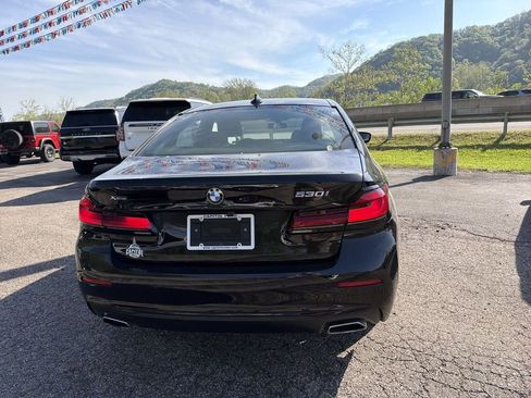 Used 2022 BMW 530i xDrive w/ Premium Package AWD/4WD image 5