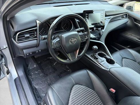 Used 2024 Toyota Camry SE FWD image 13