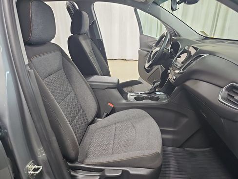 Certified 2023 Chevrolet Equinox LT AWD/4WD image 13