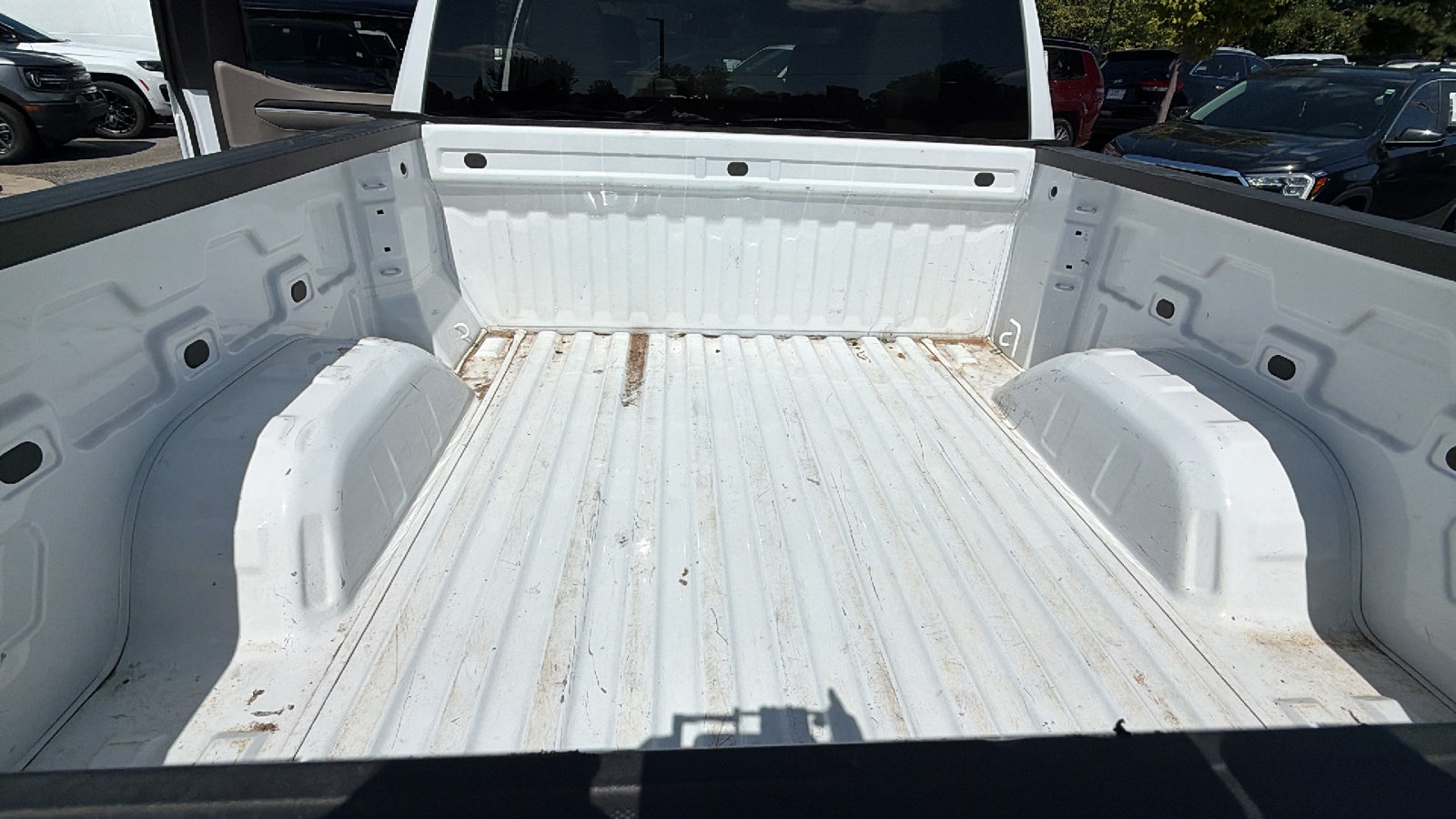 Used 2025 GMC Sierra 1500 SLT AWD/4WD image 13