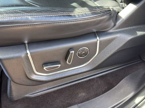 Used 2020 Ford Expedition Platinum AWD/4WD image 19