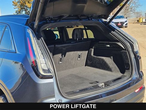 Used 2021 Cadillac XT4 Sport image 33