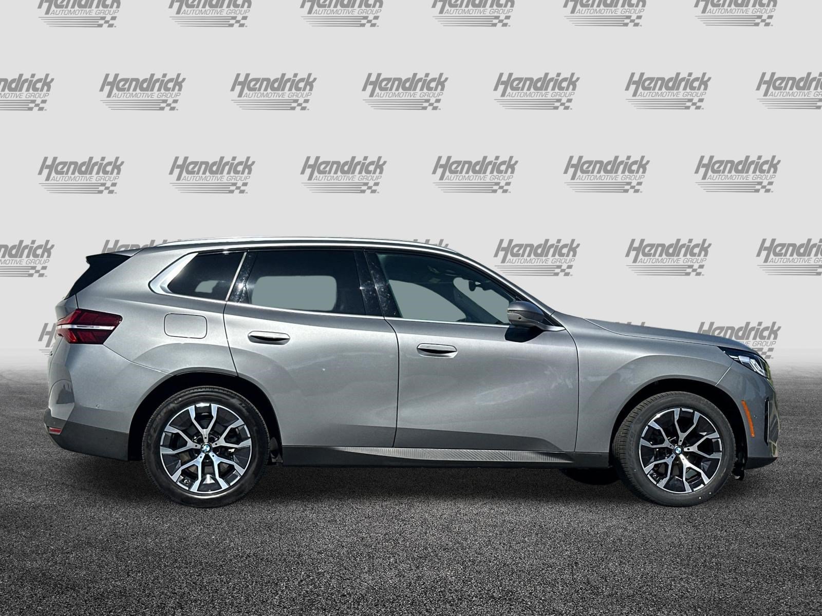 Certified 2025 BMW X3 xDrive30i w/ Premium Package AWD/4WD image 3