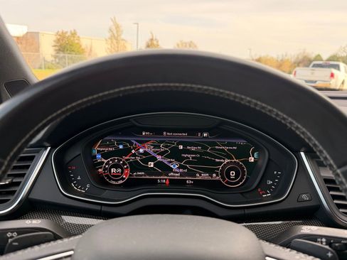 Used 2018 Audi SQ5 Prestige AWD/4WD image 36