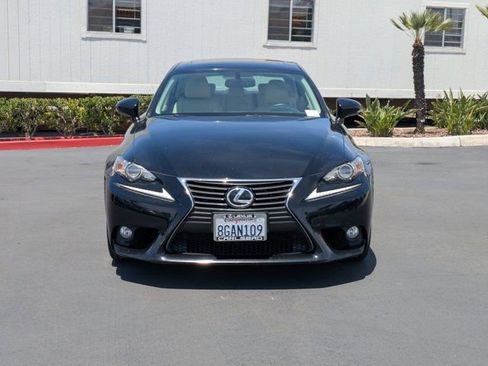 Used 2014 Lexus IS 250 RWD image 2