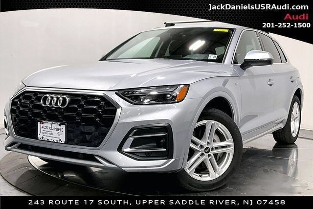 Used 2024 Audi Q5 e Premium Plus w/ Premium Plus Package AWD/4WD image 1